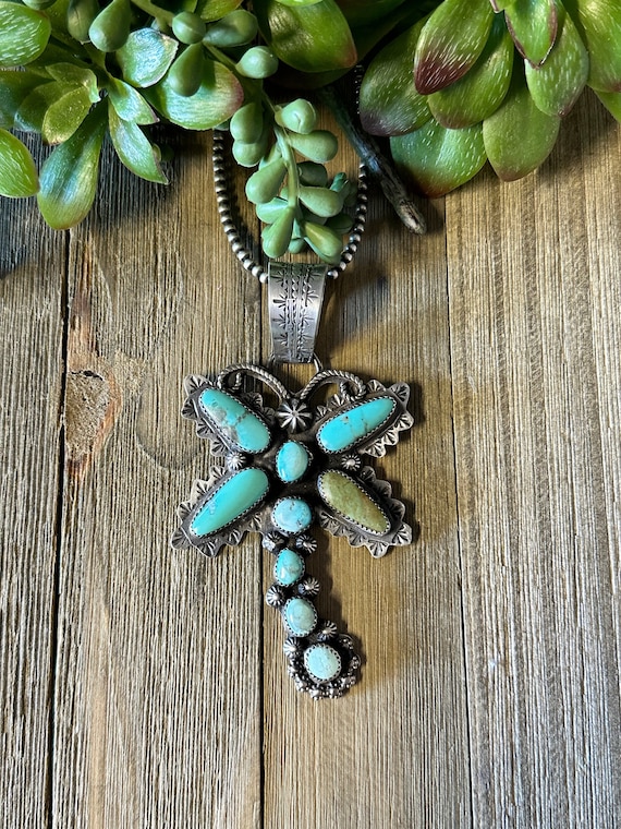 Navajo Made Kingman Turquoise & Sterling Silver B… - image 1