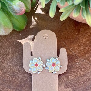 Floria Shebala Brincos de flor de prata esterlina e pedra multi