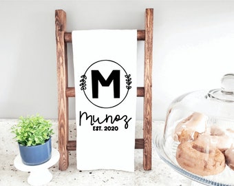 Personalized Kitchen Towel, Monogram Towel, Custom Tea Towel, Wedding Gift, Anniversary Gift, Engagement Gift Monogram Towel