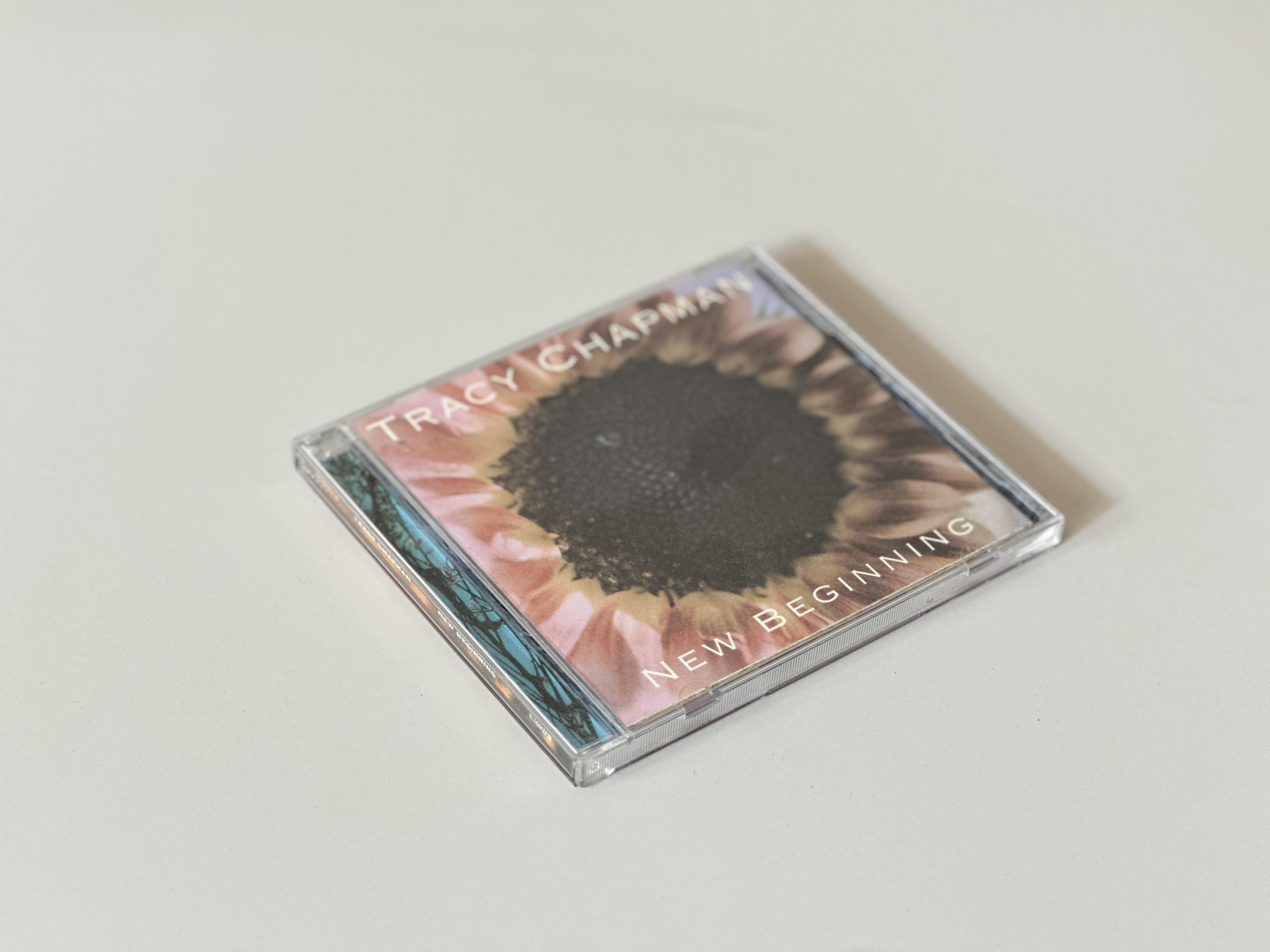 New Beginning - Tracy Chapman 1995 Original CD Compact Disc Album - Etsy New  Zealand, image size:3000x2250