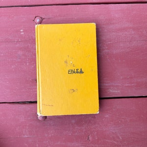 The Trumpet Of The Swan by E.B. White Rare 1970 Edition