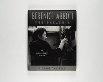 ベレニス・アボット：変わりゆくニューヨーク - ヴィンテージ写真集