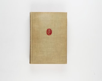 Aristotle on Man in the Universe Rare 1943 Classics Club Edition