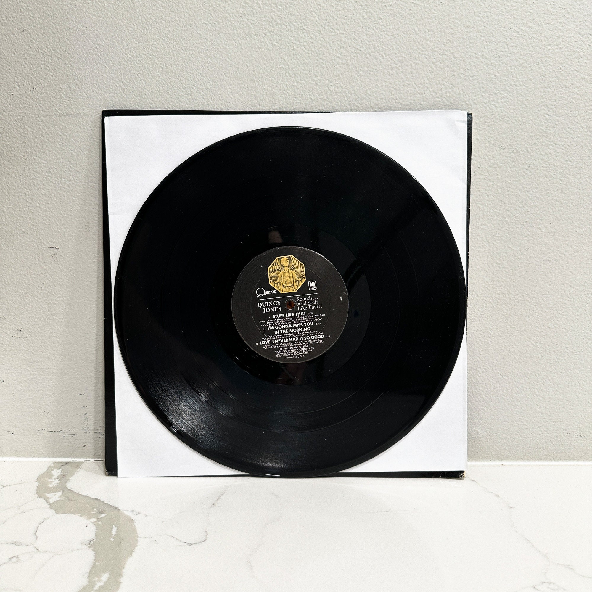 クインシー・ジョーンズ – Sounds  And Stuff Like That
