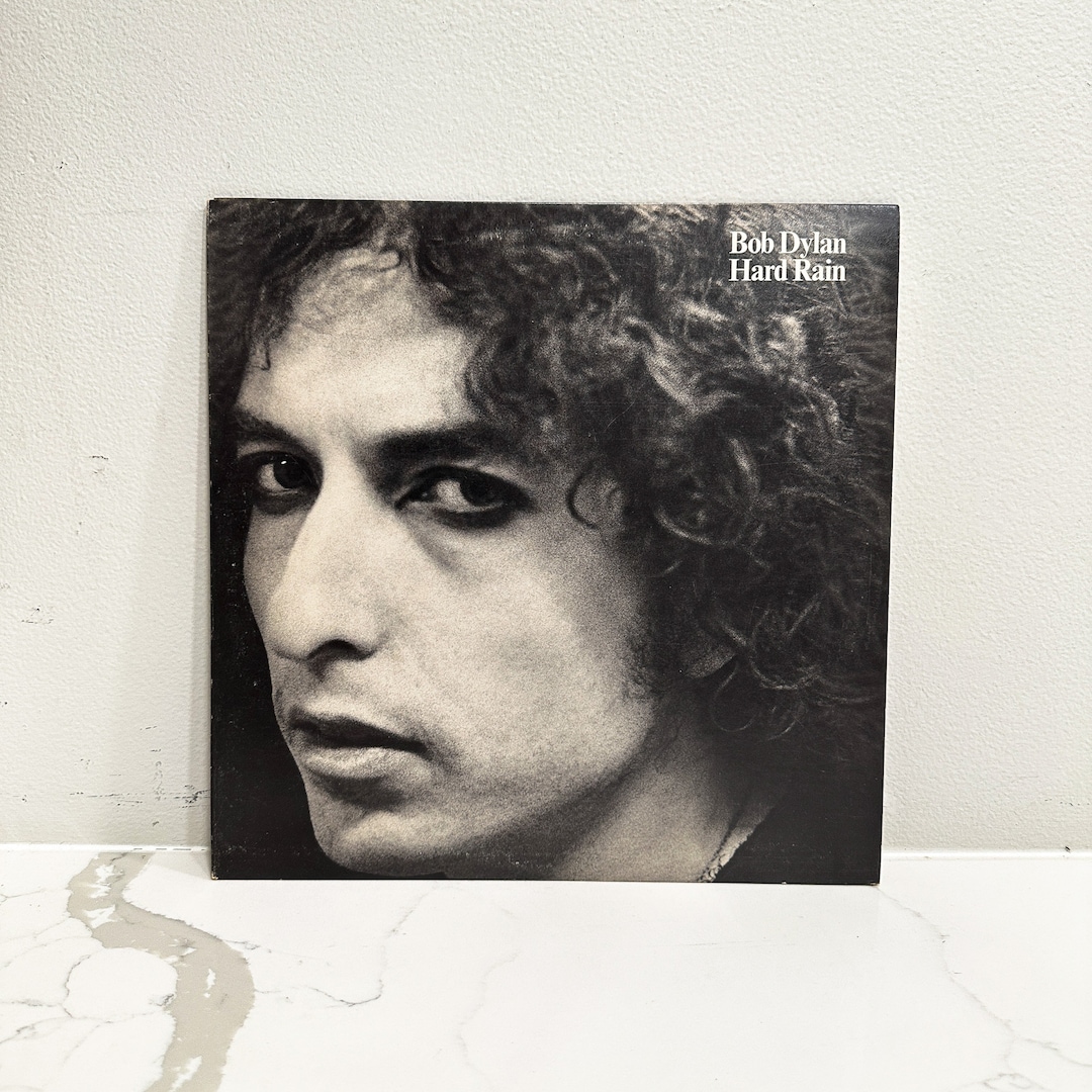 Bob Dylan Hard Rain LP 新品、未使用品‼️ Amazon.com: Hard Rain: CDs & Vinyl