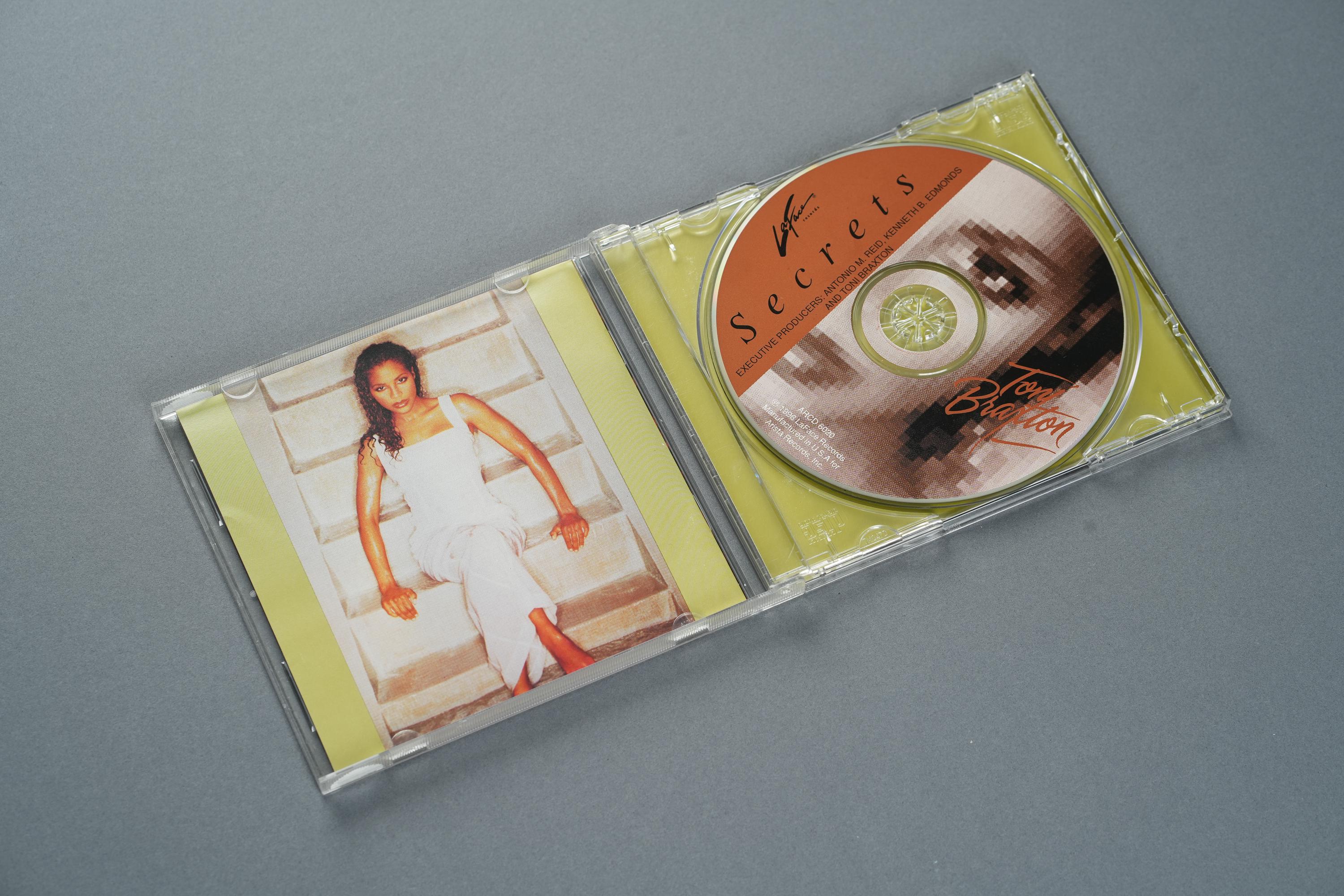Secrets - Toni Braxton 1996 Original CD Compact Disc Album - Etsy