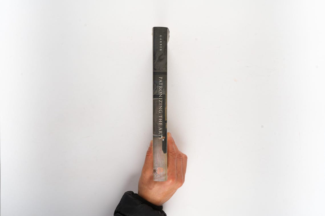 Patronizing the Arts by Marjorie Garber Rare First Edition, photo 2 of 5