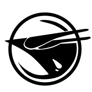 Könnte beinhalten: Schwarzweißes Grafikdesign eines stilisierten Vogels im Flug in einem Kreis.