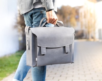 Premium briefcase / teacher bag size L made out of leather, grey