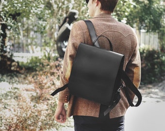 Gift ideas: Leather backpack / teacher backpack for women and men, size M, made out of leather, 668 black