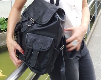 Gift Ideas: Large Retro Backpack / Laptop Backpack, for women and men, Size L, Nappa Leather, 560 Black