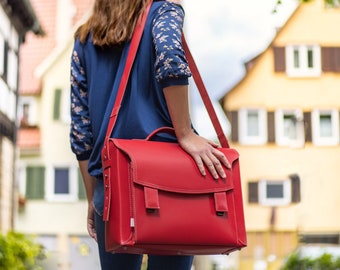 Premium briefcase / teacher bag size L made out of leather, bright cherry red