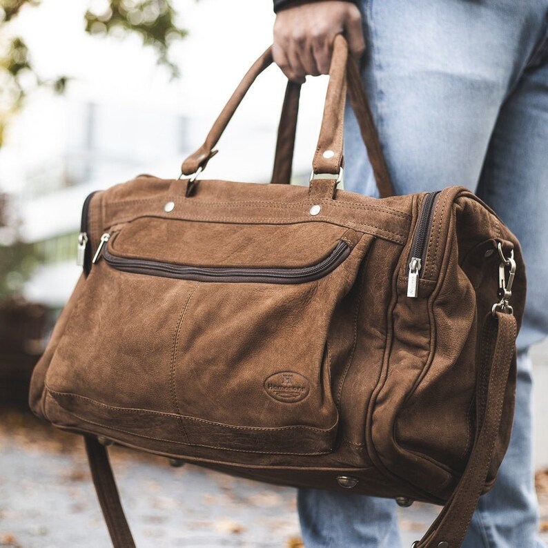 medium size travel bag