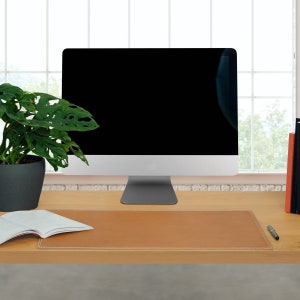 High quality desk cover / desk pad made out of real leather, different colours, custom engraving possible, ha-100