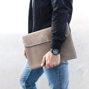 A4 Document Holder / Leather Folder for Women and Men, Buffalo Leather, Grey, custom engraving possible, 1040
