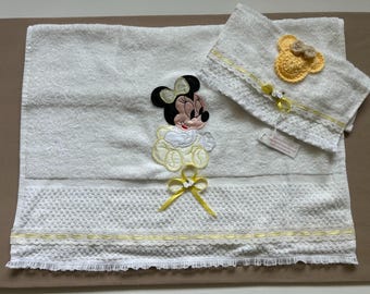 Juego de toallas de baño para bebé de Minnie Mouse: amarillo