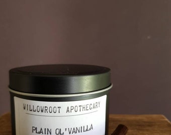 Plain ol' vanilla scented soy wax candle with wood wick / cotton wick by Willowroot Apothecary