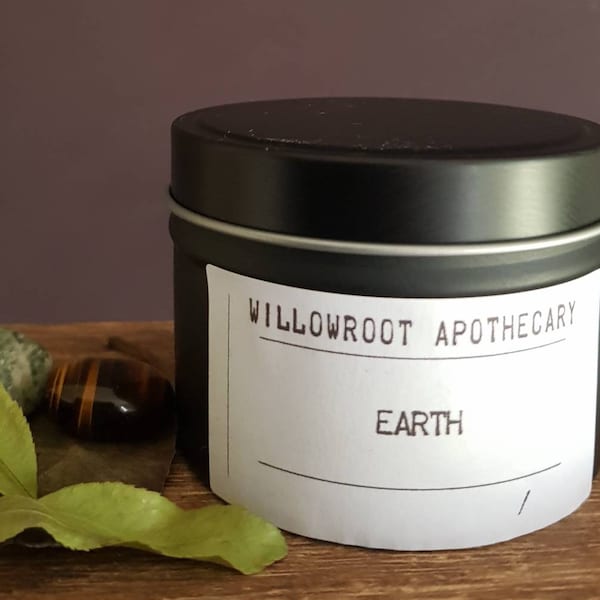 Earth strong scented soy wax candle with wood wick / cotton wick by Willowroot Apothecary