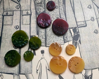 4 Marbled Buttons, green button, yellow button, red button, moss green button, ocher yellow button, marsala button, coat button, button