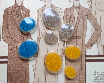 5 Boutons marbrés avec bordure transparente, bouton vintage, bouton orange, bouton beige, bouton bleu, bouton veste, bouton robe, bouton