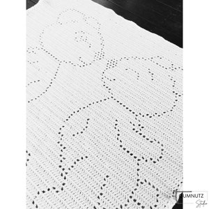 Teddy Bear Kissing Crochet Baby Blanket Pattern (PDF Download)