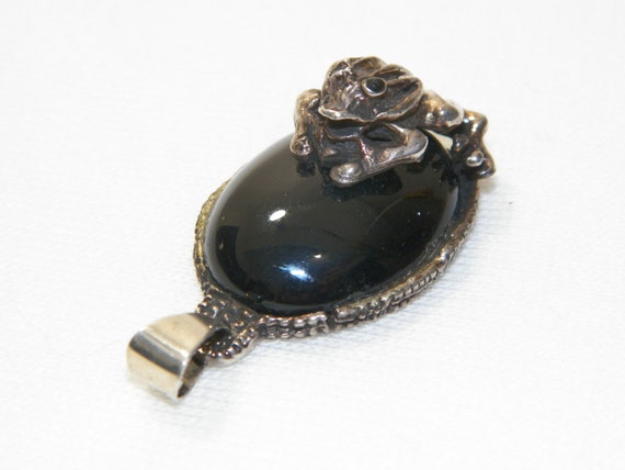 18.8 Gram Sterling Silver Black Onyx Frog Pendant… - image 7
