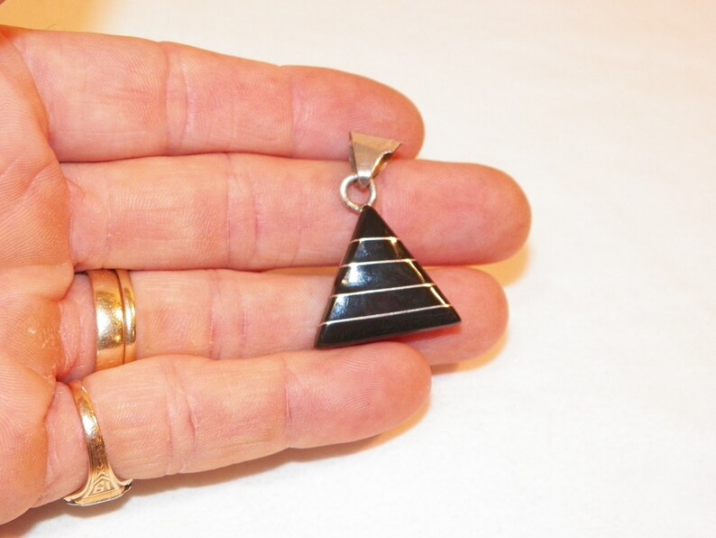 Sterling Silver Black Onyx Pendant Older Zuni Native American Looking Pendant Nice Piece Solid 925 Real Black Onyx Pendant