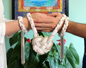 Cordón de abrochado a mano - Cordones de nudo de corazón celta en algodón natural - Colores de cinta de boda personalizados