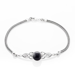 SUVANI Sterling Silver Black Onyx Celtic Trinity Knot Triquetra Triskelion Charm Bracelet 8&#39;&#39;