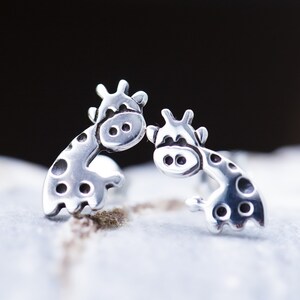 SUVANI 925 Sterling Silver Small Giraffe 15 mm Post Stud Earrings