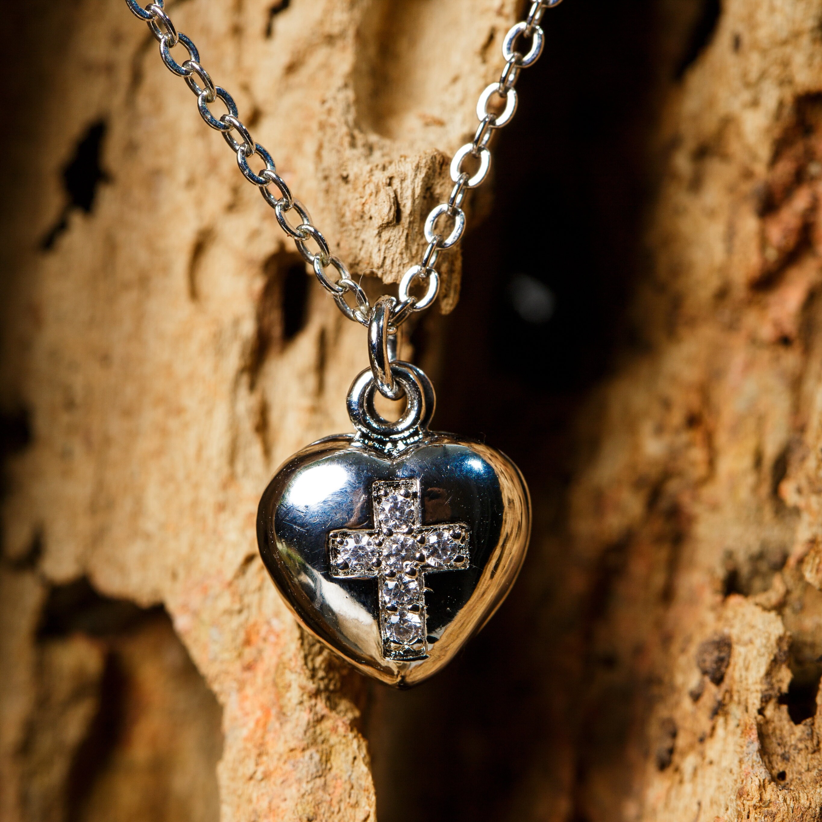 ネックレス・ペンダント Hei [sv925] flow ribbon necklace 4BTR798 sv925] flow ribbon necklace – HEI 2025