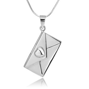 Collar SUVANI con colgante de medallón con sello de corazón y carta de amor en plata de ley 925 de 18 pulgadas