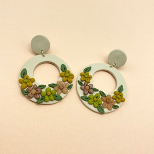 Frida Style- Statement earrings, Floral, Gift, Spring, Retro, 70s