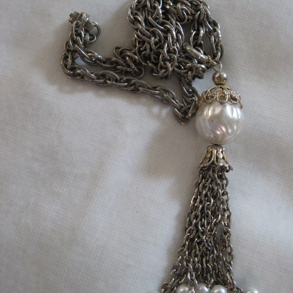 vintage  silberfarbene flapper kette:)