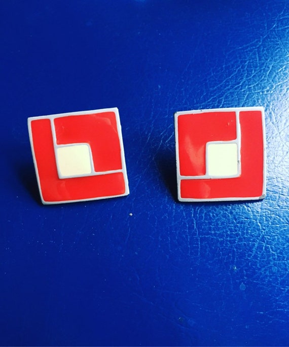 Red Ceramic 1980s Geometric Art Earrings