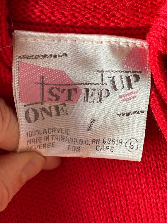 Red 80s-90s One Step Up Sweater - image 4