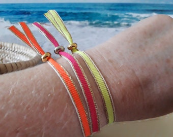 Armband, Festivalarmband, zart, schlicht, boho, dezent, gewebt, Ibiza, Sommer, Glitzer, Freundschaft, einstellbar, bunt, Festival, neon