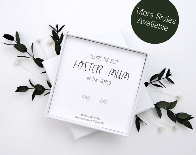 TSCC0115B World's Best Foster Mum In The World Silver Studs Stud Earrings Birthday Present Gift Dainty Simple Diamonds Hearts Knots