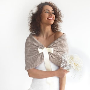 Taupe Hochzeit Stola, Braut Stola, Braut Bolero, Braut Stola, Braut Stola, Braut Bolero, Braut Stola, Brautjungfer Schal, Übergröße