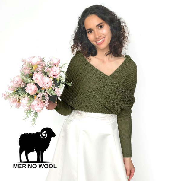 Merino olivgrüner Brautpullover, Hochzeitsjacke, Braut Bolero, Cabrio Hochzeit Wrap, Cover Up, Hochzeitsjacke, Strickschal mit Armen