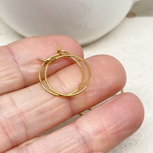 IP ion coating 6 pieces stainless steel hoop earrings, 3 pairs of hoop earrings 316L stainless steel gold-colored 15mm