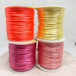Farbiges Klebeband neonfarben, glänzend, b = 20 mm, 10 m, neonorange-rot  (038) kaufen