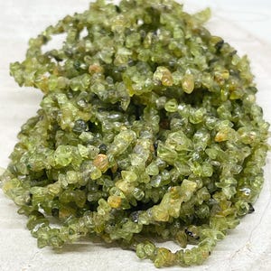 Peridot Gemstone Beads, Gemstone Chips 3 mm - 6 mm, Peridot Chips, Peridot Chips, Peridot Nuggets