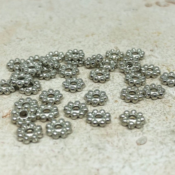 50 St. Spacer Perle, Antiksilberfarben, Schneeflocke