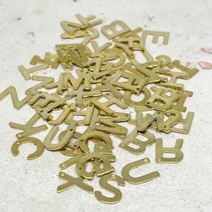 Initialen Anhänger, Alphabet Perlen A-Z, Edelstahl vergoldete Buchtaben Anhänger, Initial A-Z