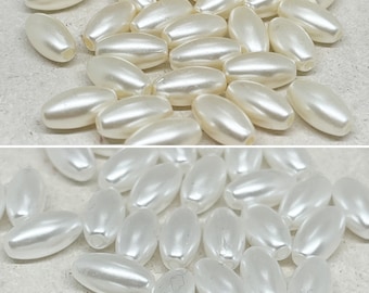 Pack of 50 acrylic beads oval, white cream acrylic beads 11.5 mm x 6 mm