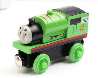 Percy Thomas the Tank Engine & Friends Wooden Toy Train Magnetic Brio Compatible USA Please read discription