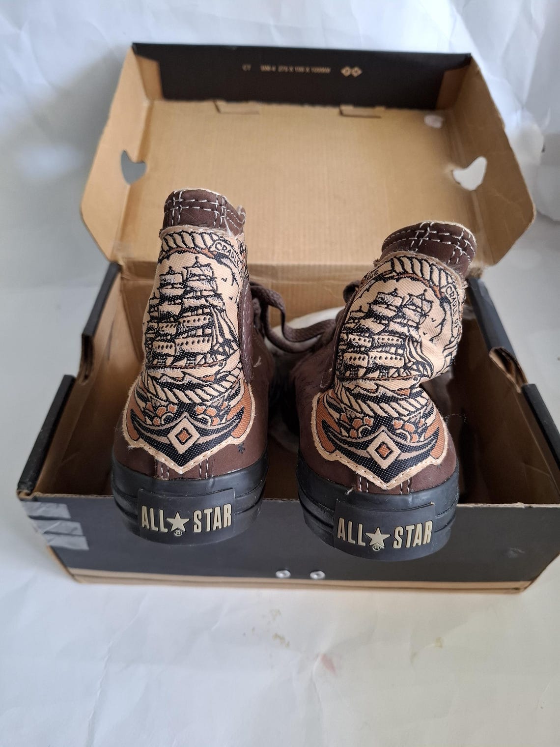 Limited Edition NOS Converse CT Sail Jerry Hi 1V448 Men 4.5 Women 6.5 EUR 37 W/Box exteremely Rare, foto 4 di 5