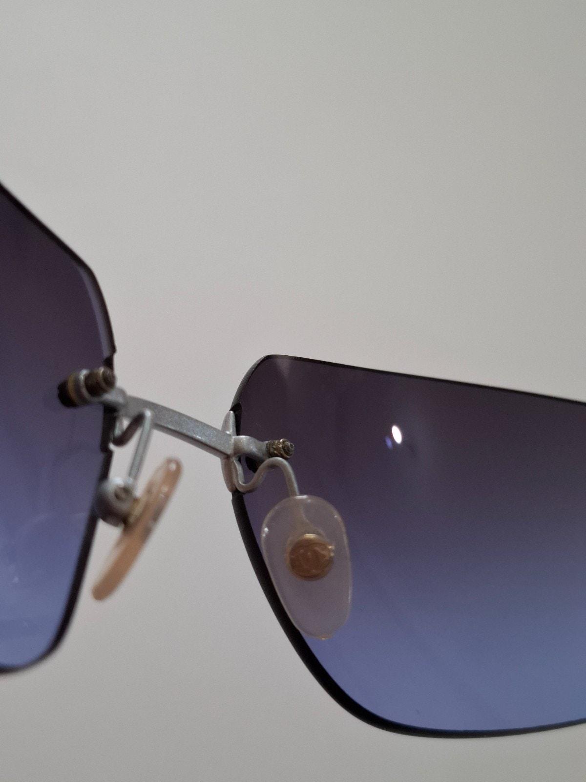 Vintage 90s Chanel Rimless Sunglasses 4035 C167/79 – Purple