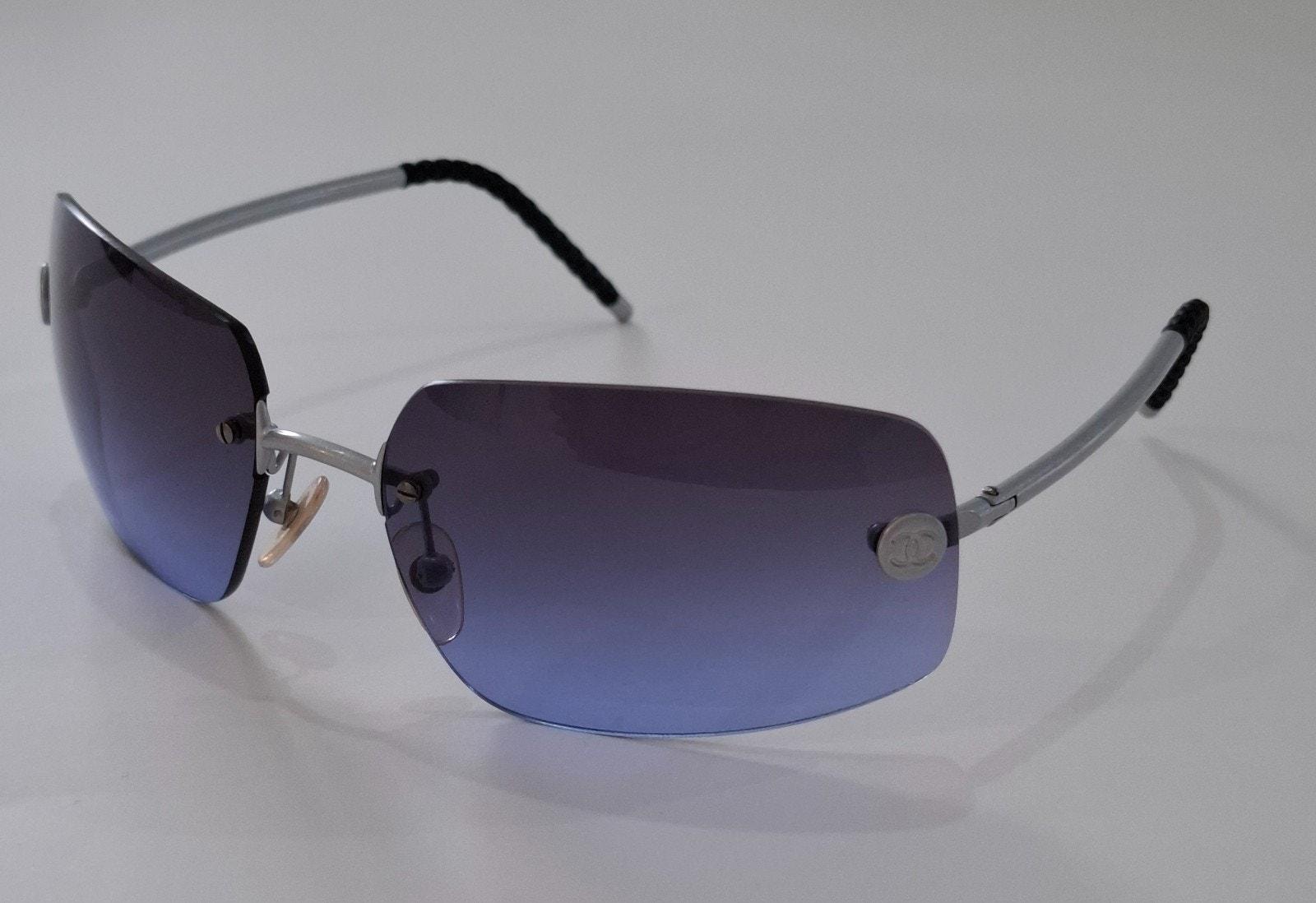 Vintage 90s Chanel Rimless Sunglasses 4035 C167/79 – Purple